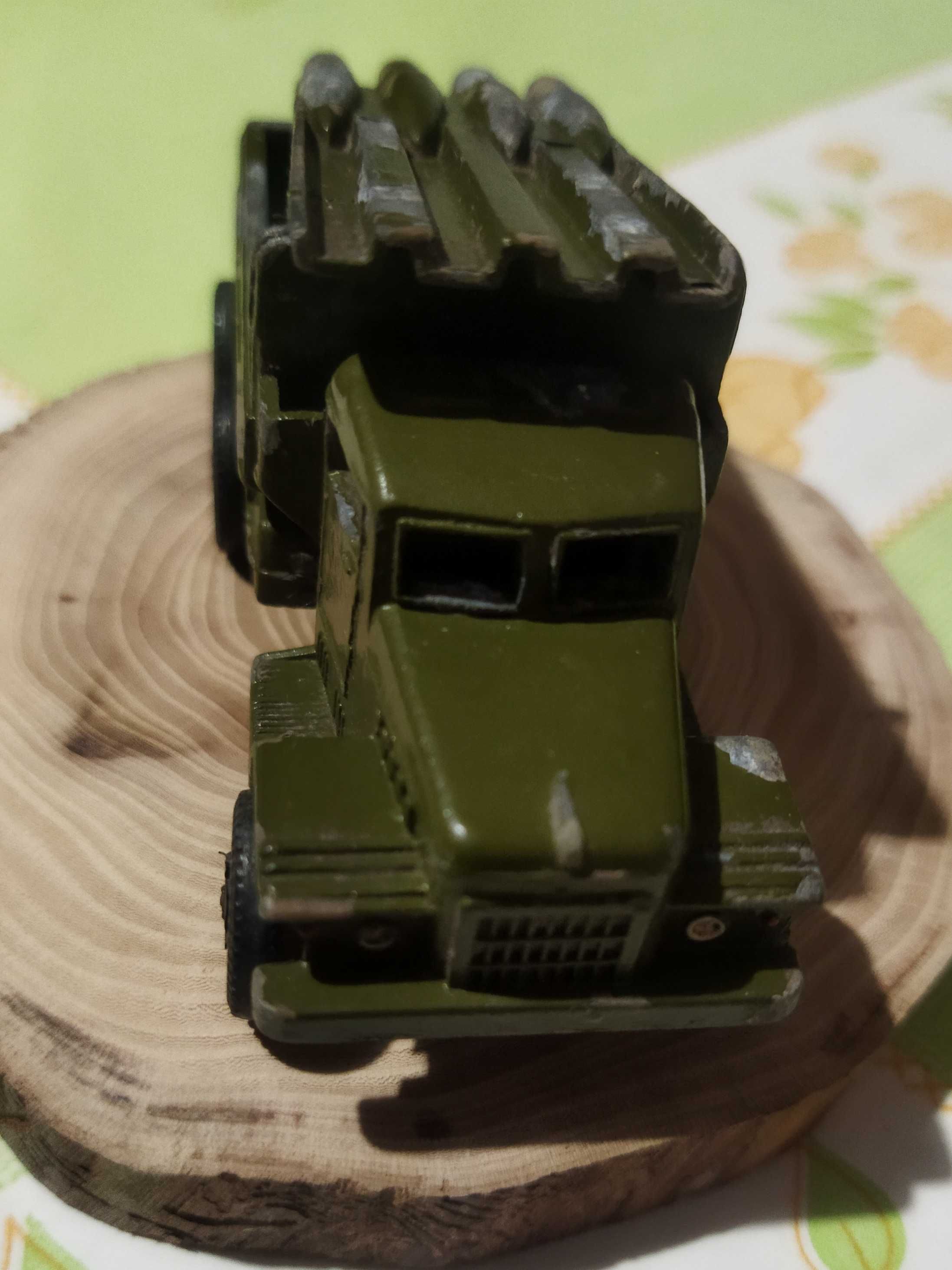 Іграшка ссср із серії "військова техніка"модель 416.