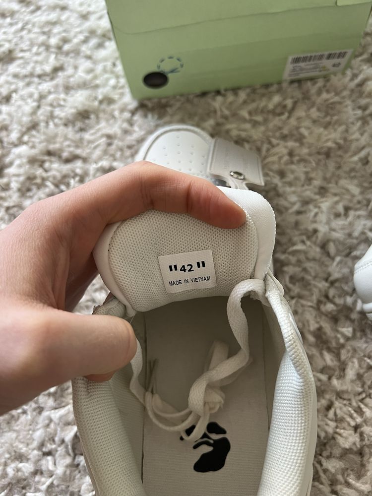 Кросівки Off White White Beige  Out Of Office Sneaker