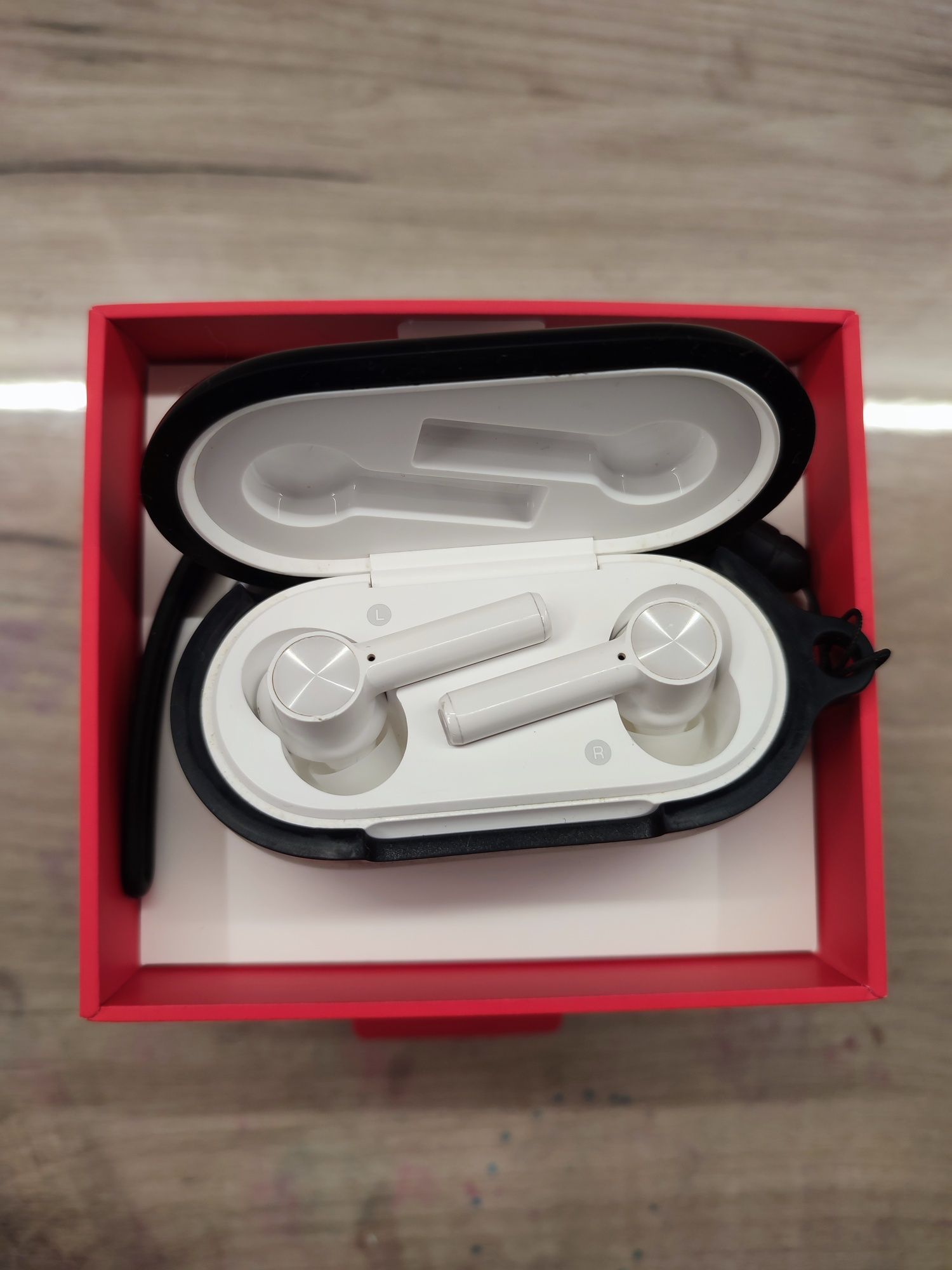 Навушники OnePlus Buds Z White