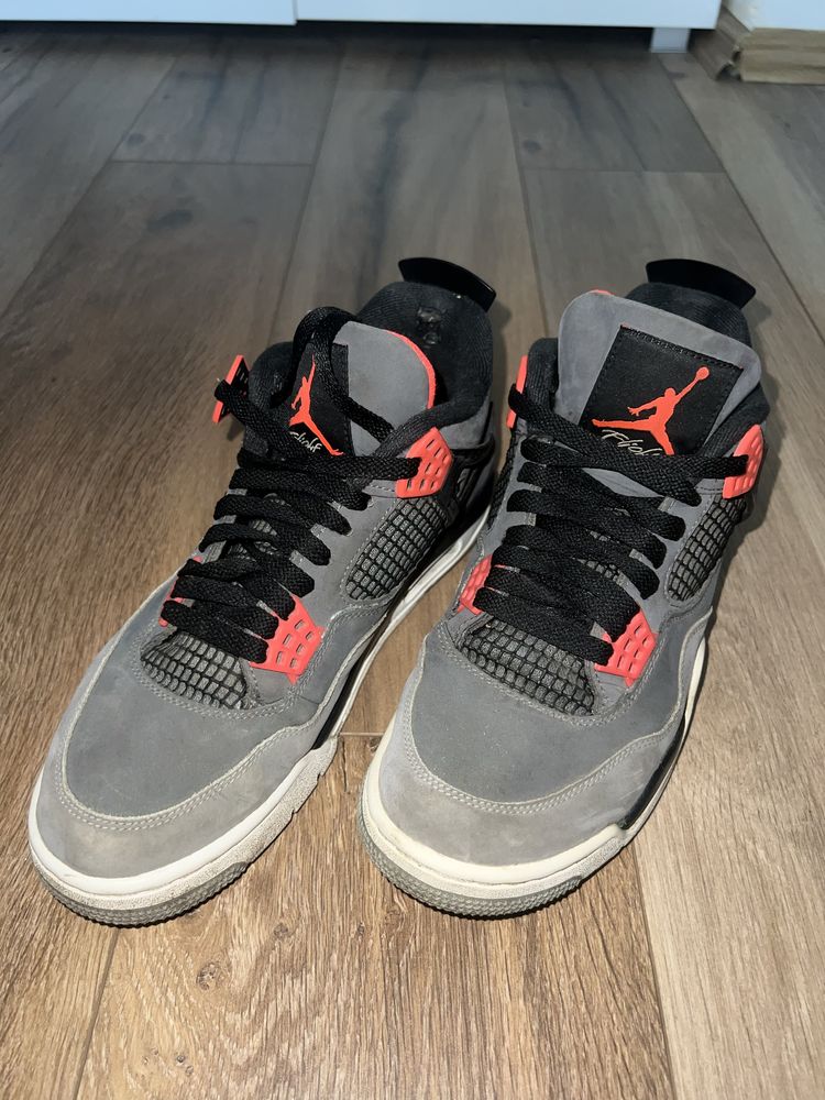 Jordan iv retro infrared