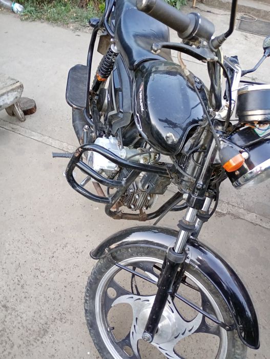 Продам мопед спарк 125
