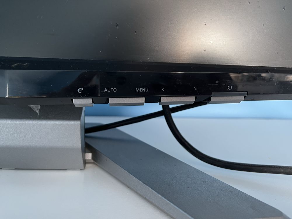Monitor acer 22”+ klawiatura stacjonarna esperanza