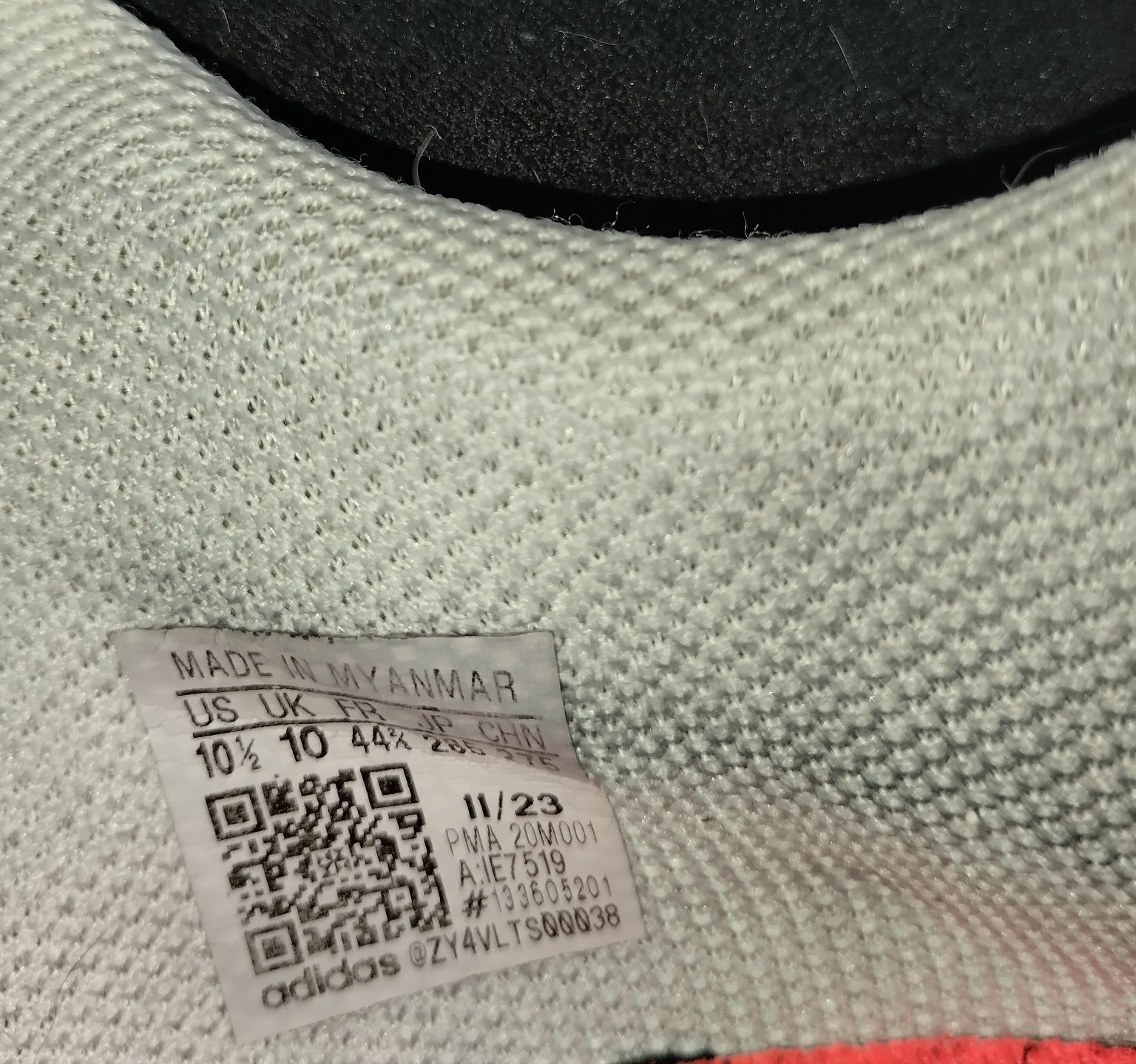 Buty męskie młodzieżowe Adidas 44 2/3