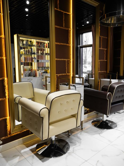 Харьков свободные рабочие места в салоне