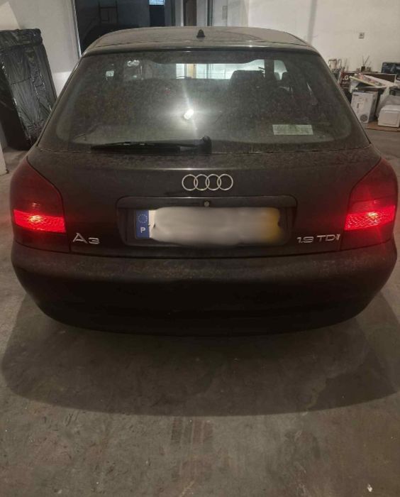 Audi A3 (acidentado)