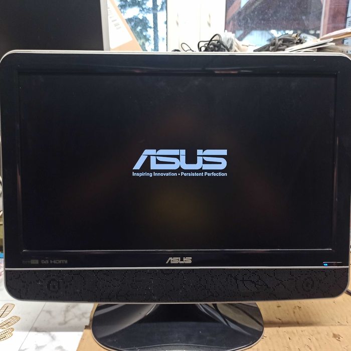 ASUS LCD monitor TV 22T 1E