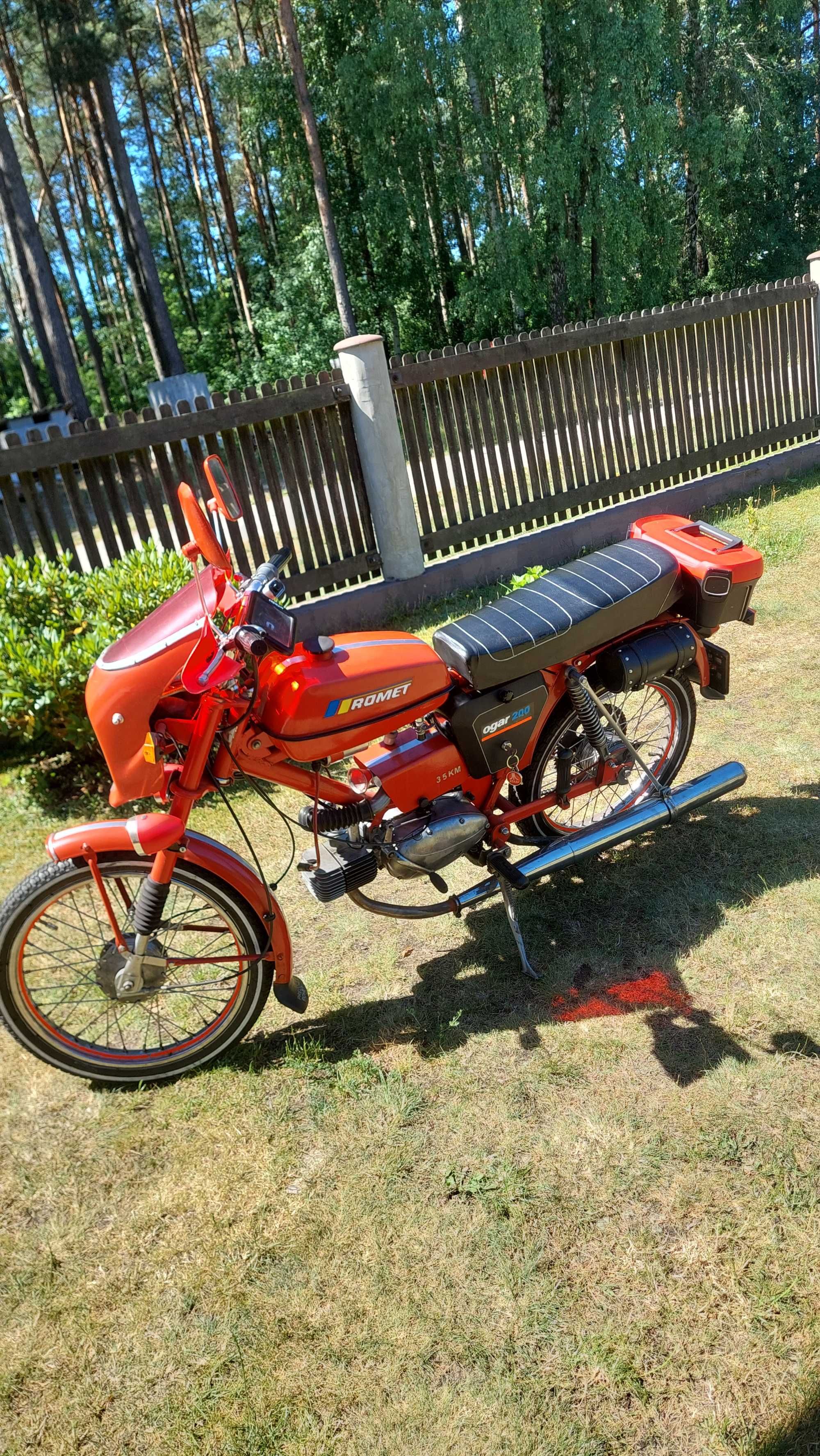 Ogar 200 w super stanie, zarejestrowany.