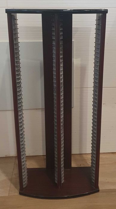 Estante/ móvel  para cd's em madeira