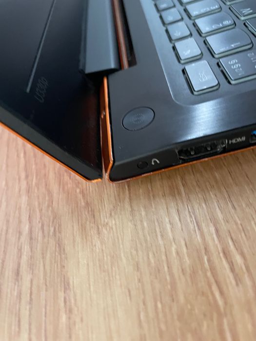 Laptopy tablety czytaj opis