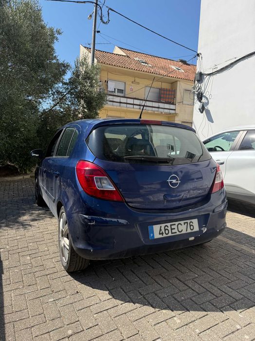 Oportunidade! Opel Corsa 1.2 Gasolina 2007 – Revisado e económico