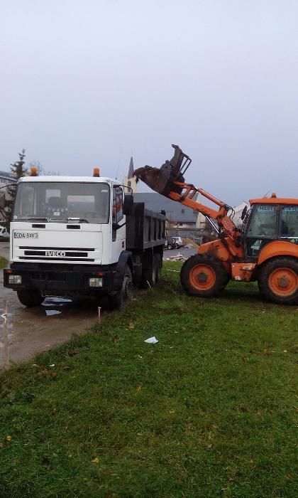 piasek żwir czarnoziem wykopy gruz transport