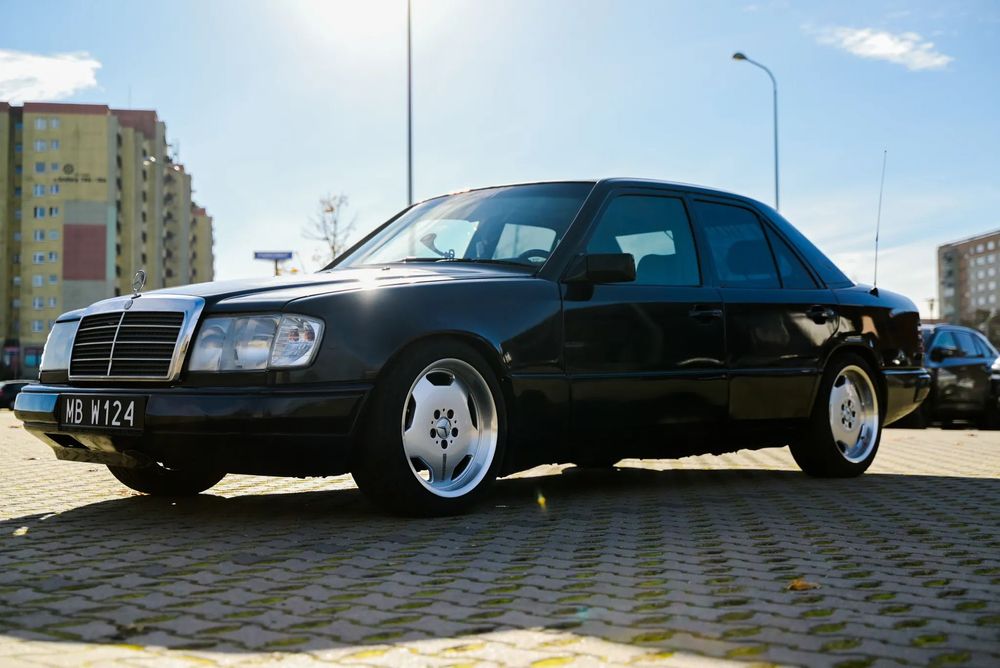 Mercedes-Benz W124 (1984-1993) Mercedes Benz W124 200D 5 biegów 1993r AMG MONOBLOCK FELGI szyberdach