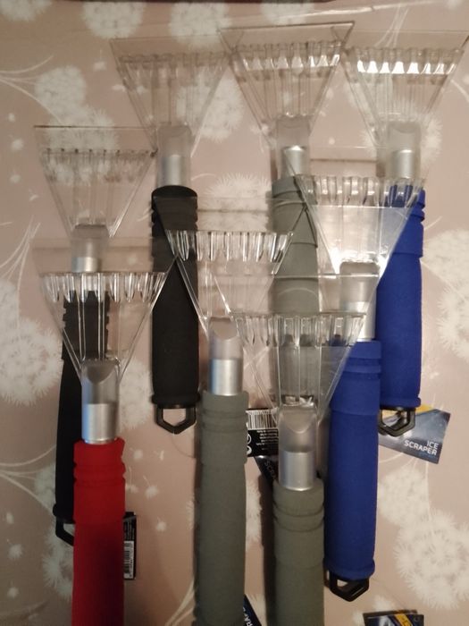 Skrobaczka do szyb SCRAPER NOWA