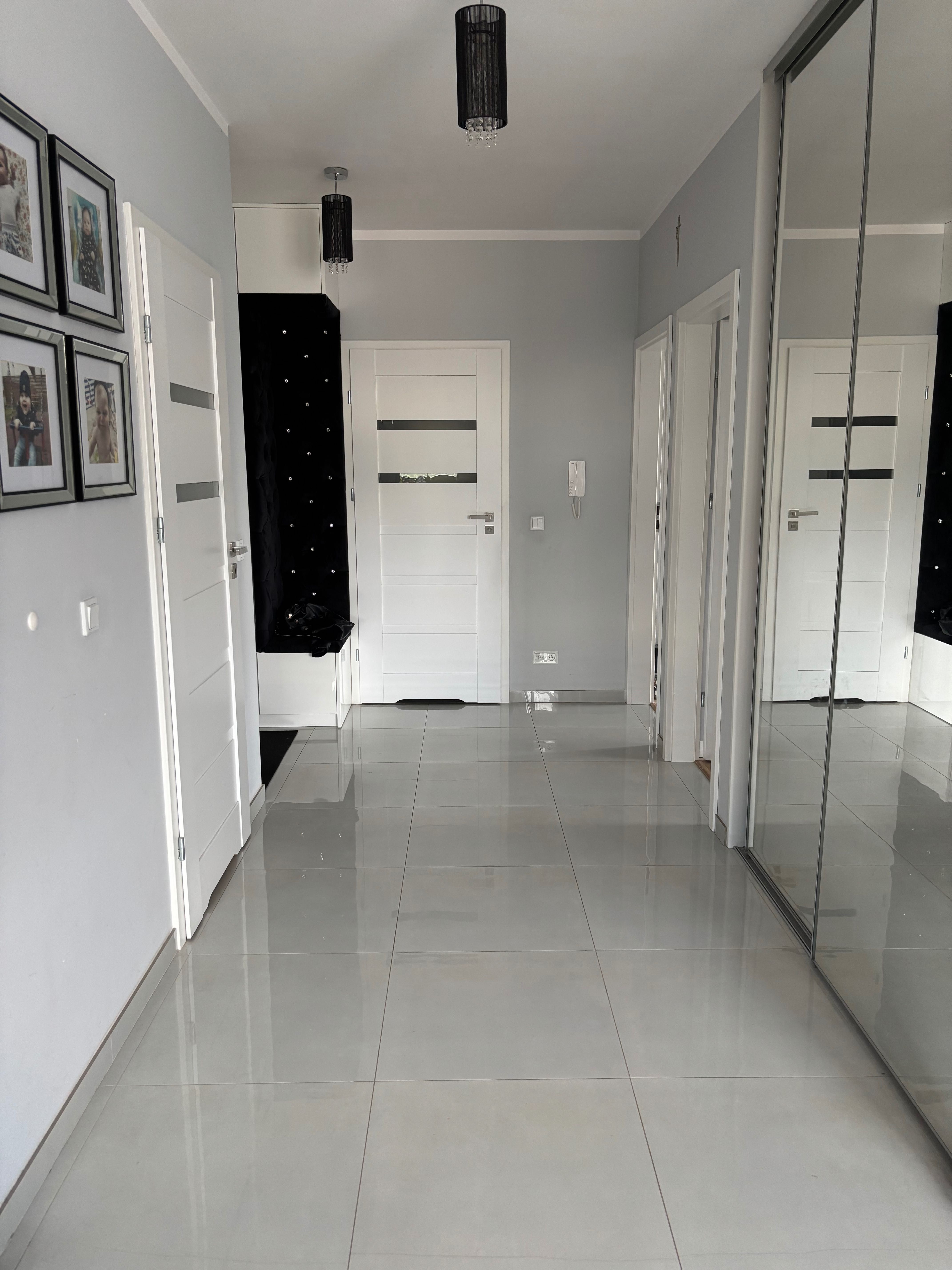 Mieszkanie 65,40m2 3 pokojowe z miejscem garażowym