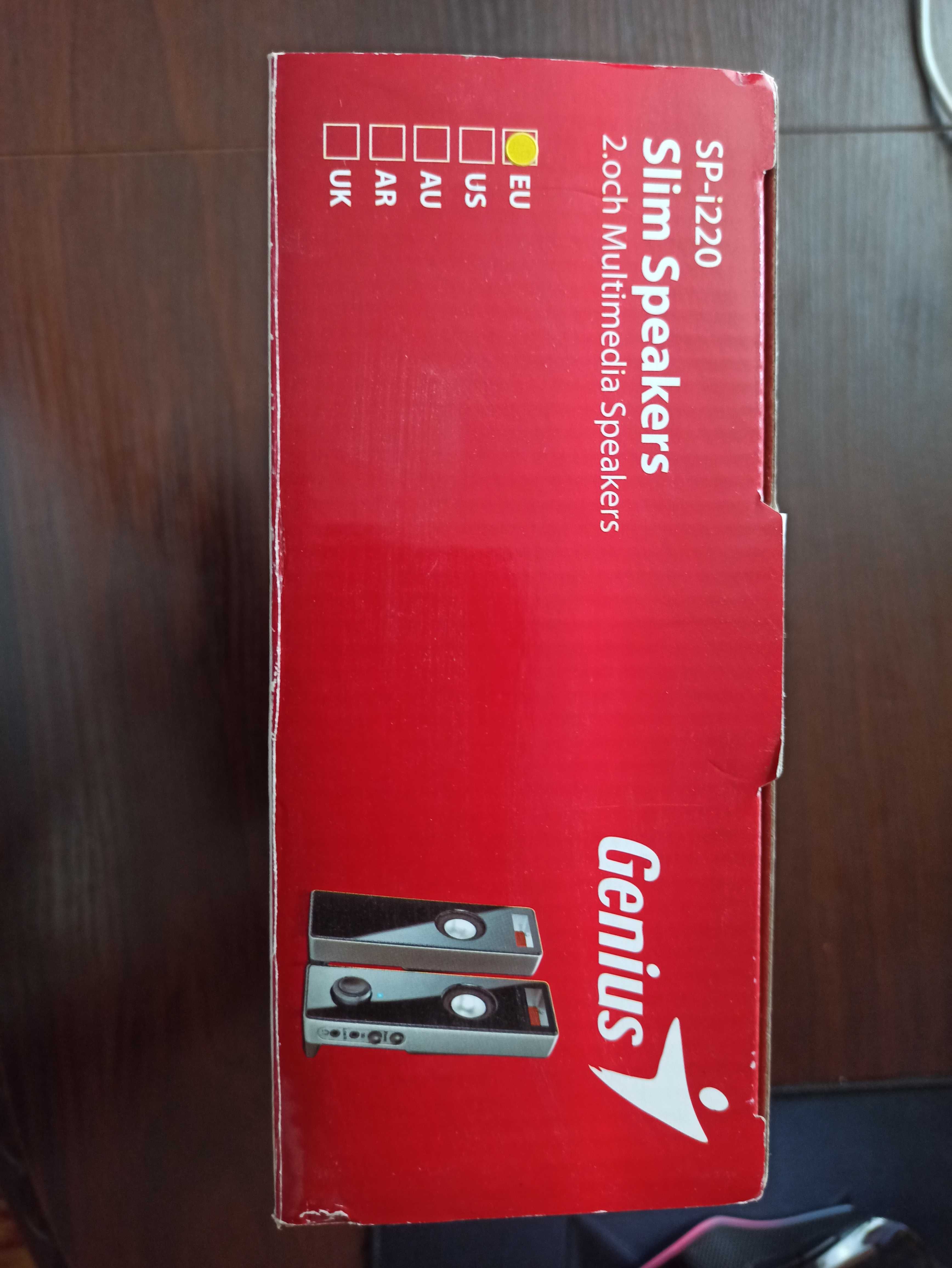 Колонки акустические Genius SP-i220.