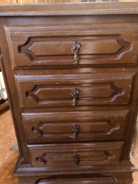 Mesa de cabeceira vintage