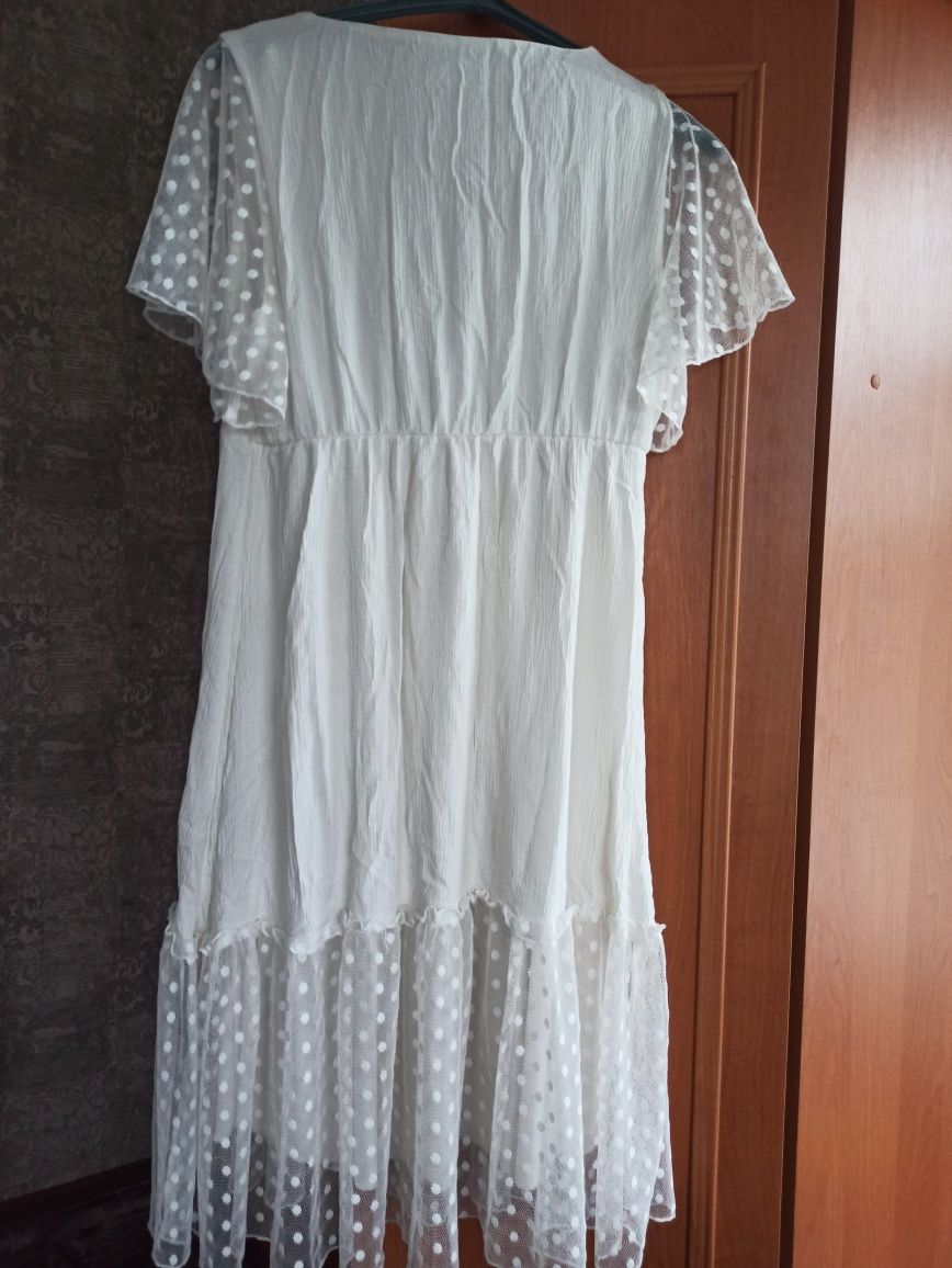Сукня біла LC WAIKIKI + подарунок