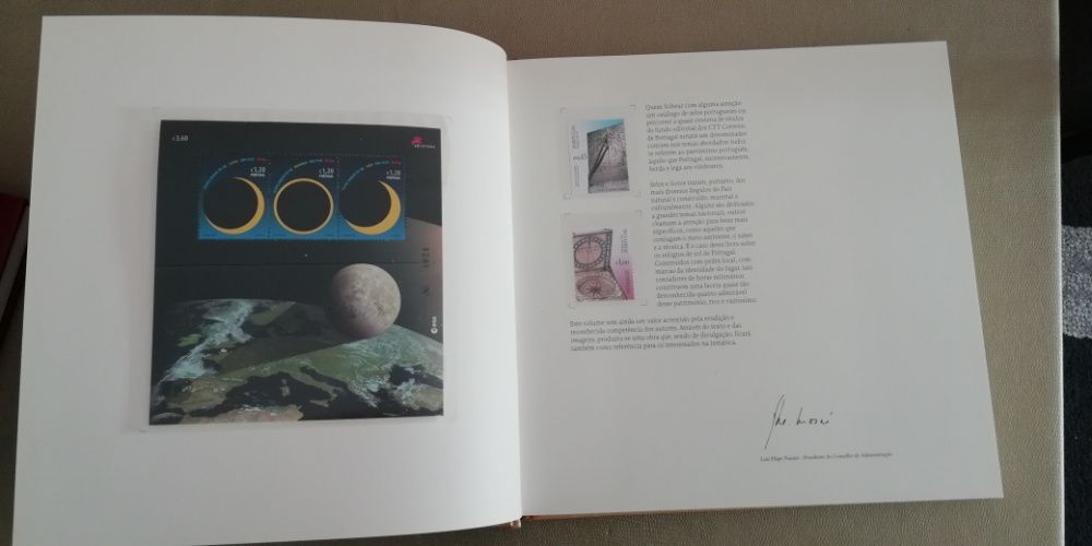 LIVRO CTT Relógios de Sol