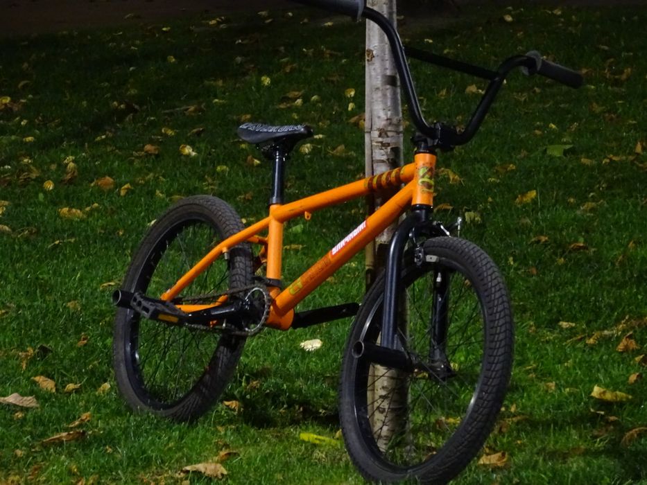 Estern Bikes BMX cobra