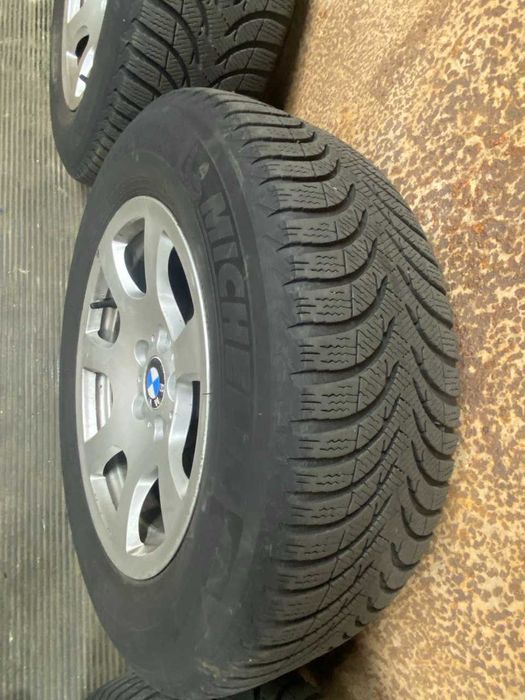 Колеса в зборі bmw 5 e60 5x120 7jx16 is20 комплект з зимовою гумою