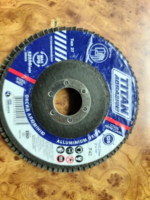 Лепестковий круг 125 мм P40  Титан-Абразив