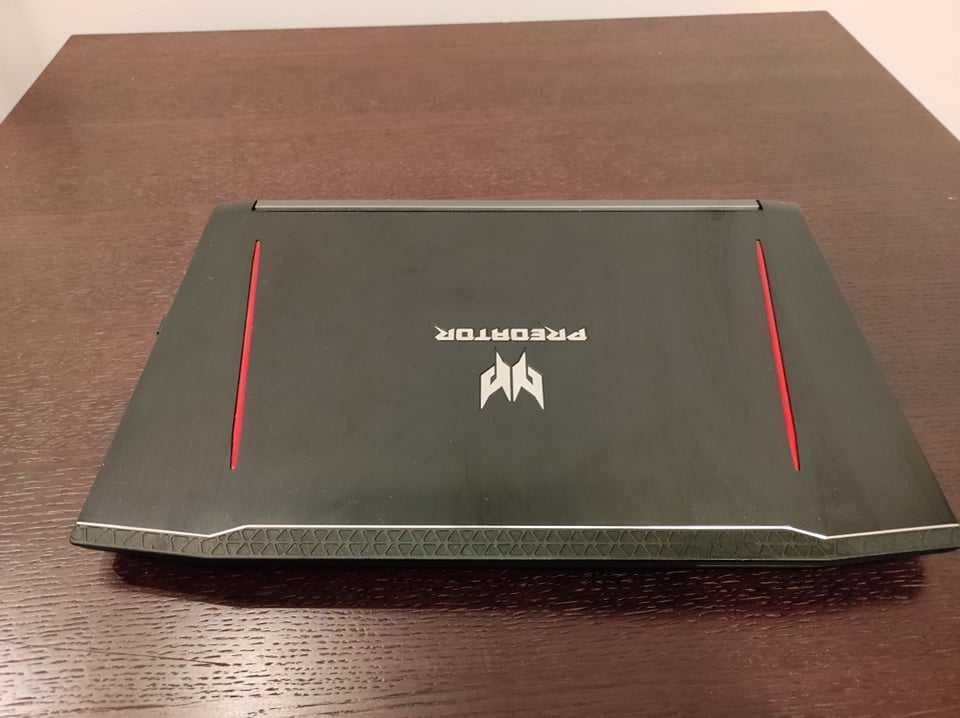 Sprzedam laptopa ACER PREDATOR