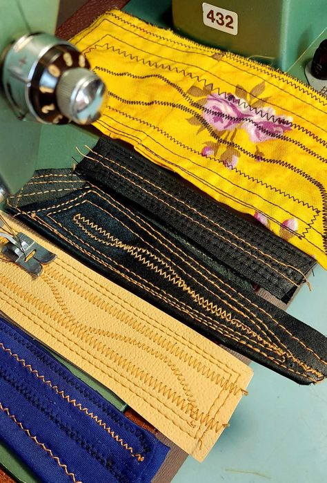 Польская швейная машина Radom 432 настроенная шьет все полный комплект