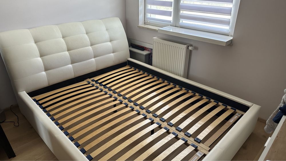 Rama łózka do sypialni