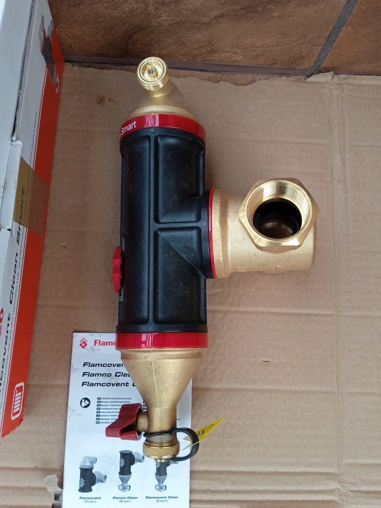 Flamco separator powietrza