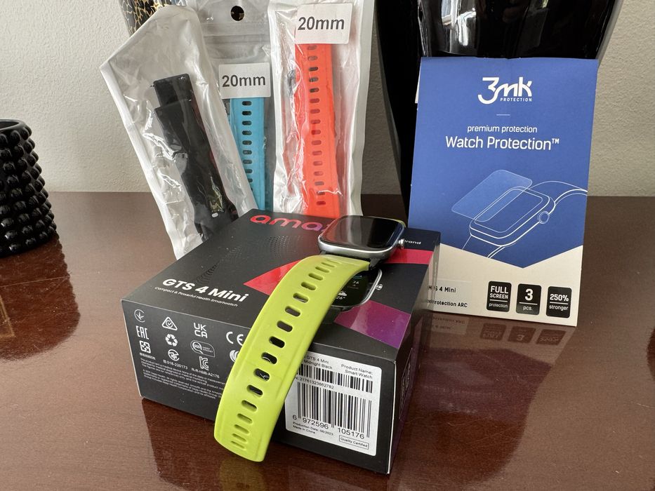 Smartwatch Amazfit GTS 4 Mini jak NOWY - bogaty zestaw akcesoriów
