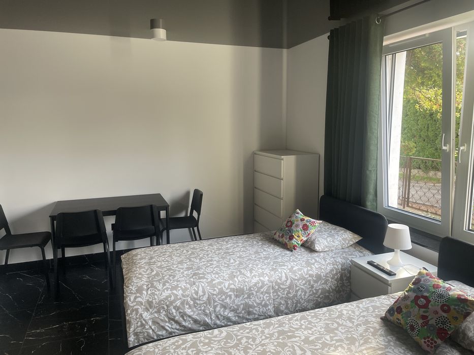 Pokoje z prywatną łazienką oraz kuchnią