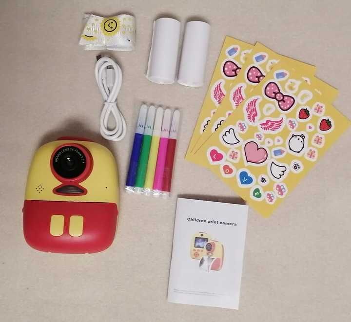 Aparat fotograficzny natychmiastowy D10 żółto-czerwony