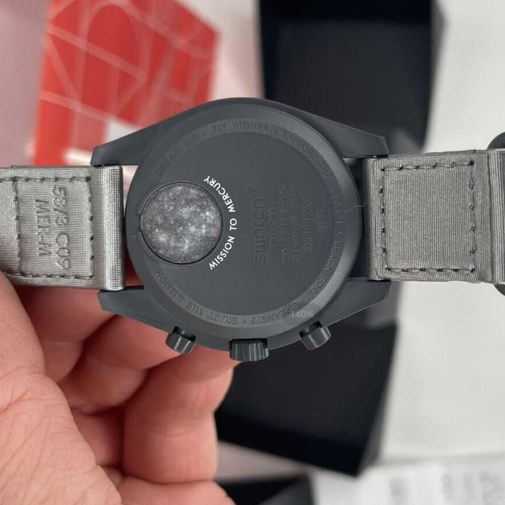 Ekskluzywnie: Omega x Swatch Mercury SO33A100