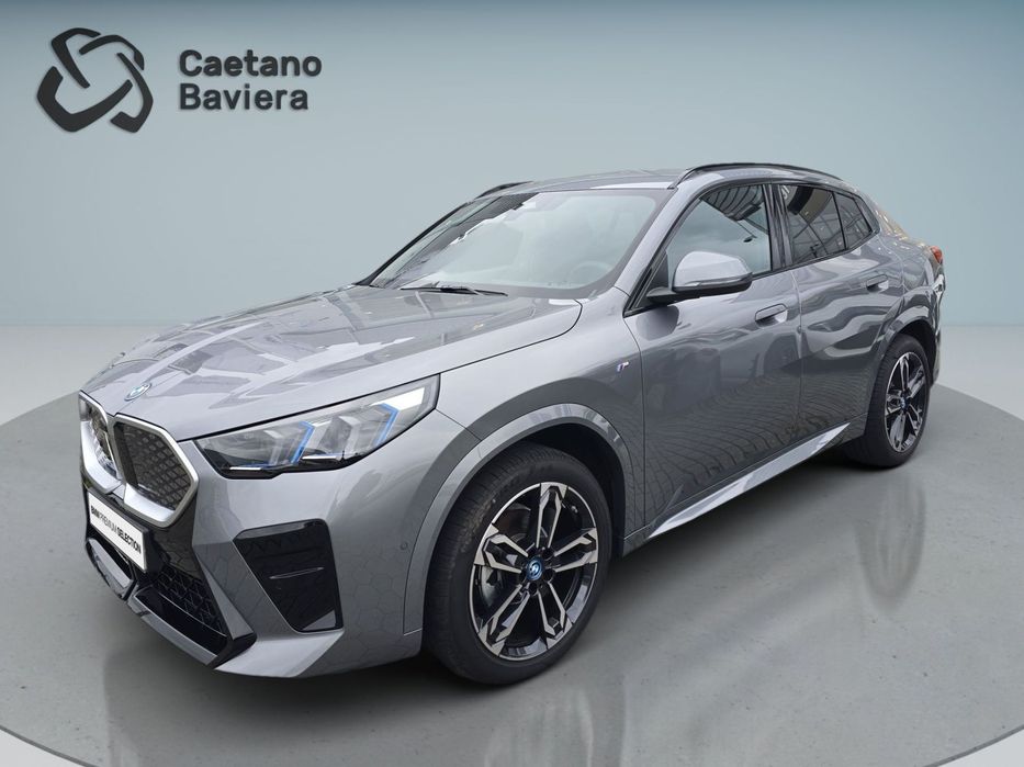BMW iX2 eDrive20