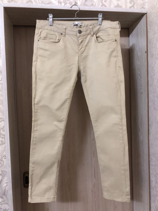 Світлі штани