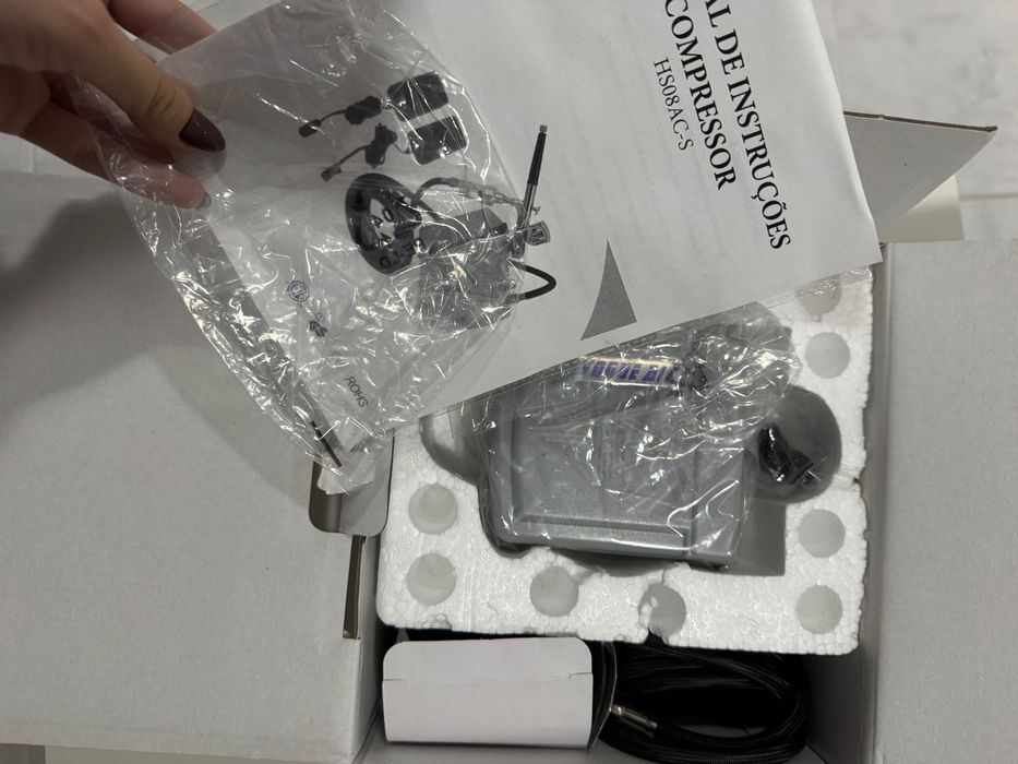 Aerógrafo e mini compressor - Novo