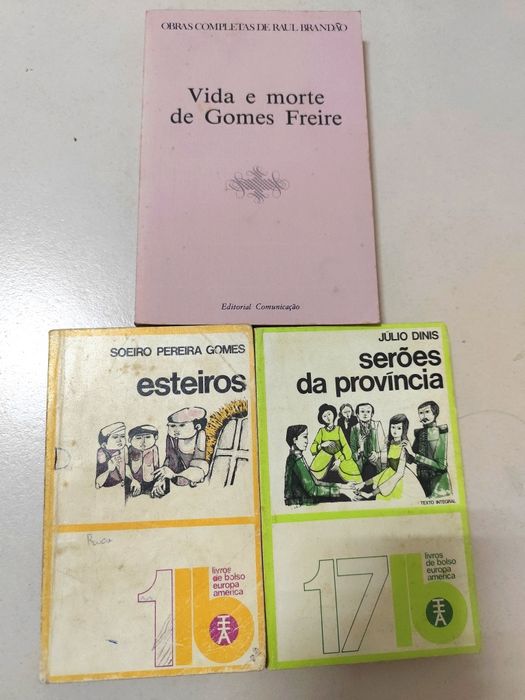 Livros antigos de autores Portugueses