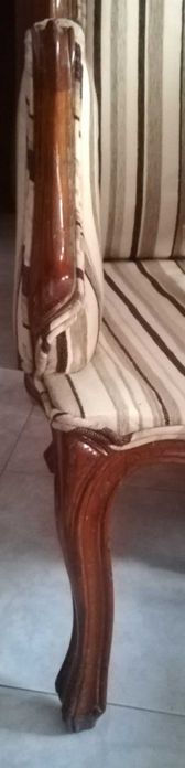 Cadeirão clássico cerejeira. Novo preço