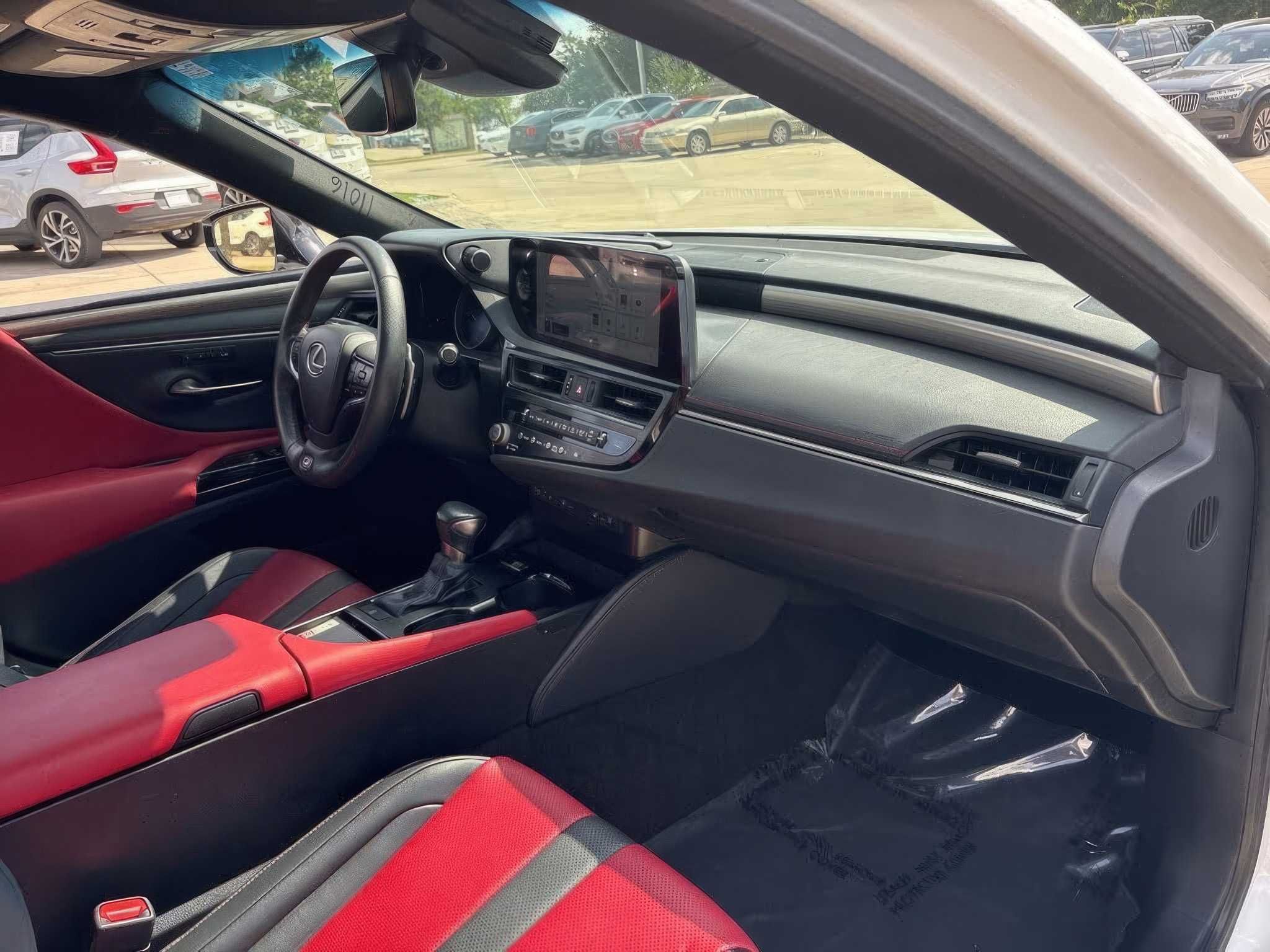2023 Lexus ES 350 F Sport Handling