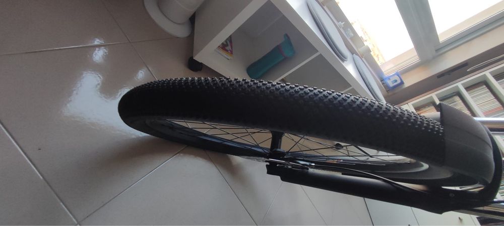 Bicicleta Eléctrica Cannondale Tesoro Neo Carbon2 - Tamanho S - NOVA
