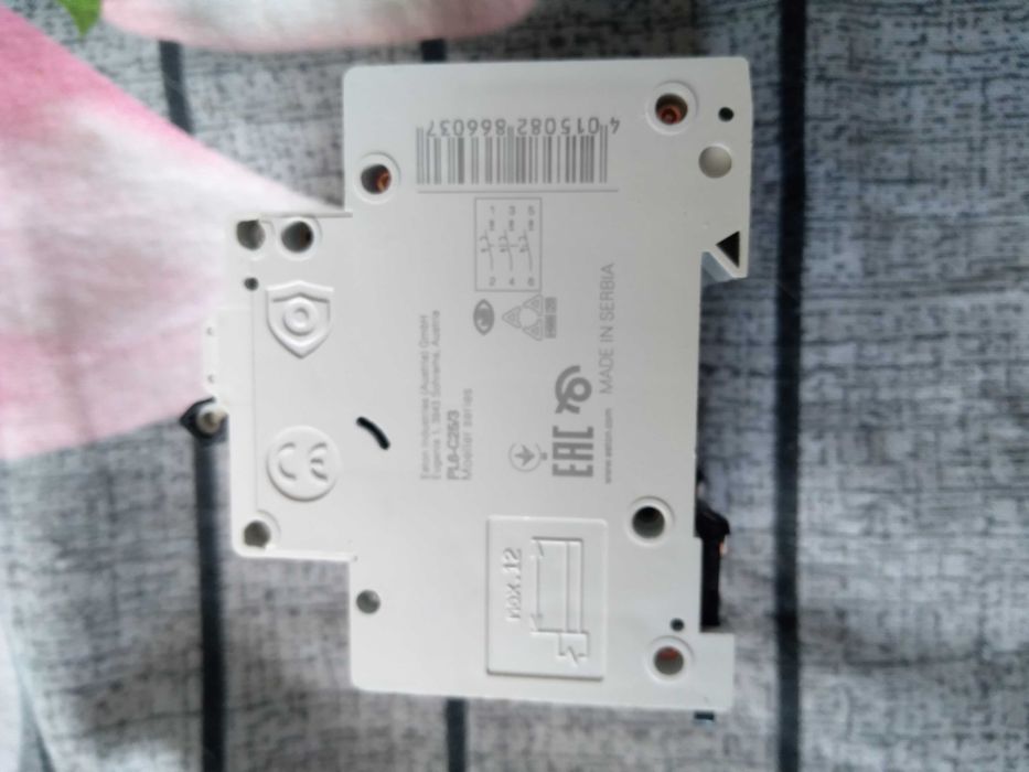 Автоматичний Вимикач