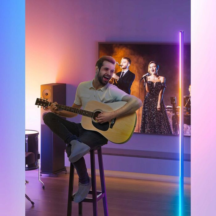Lampa LED Narożna RGB Stojąca Podłogowa PILOT APKA 140 CM