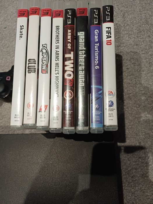 Playstation 3 slim + pad + 17 gier