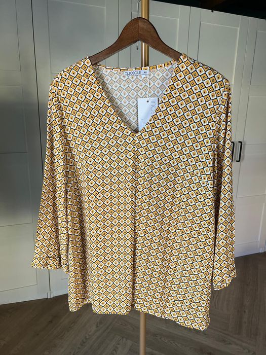 Nowa z metkami kolorowa bluzka z wiskozy rozmiar 40 L marki Quiosque