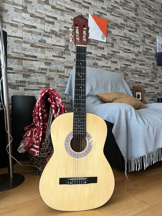 Guitarra Acústica - Play On