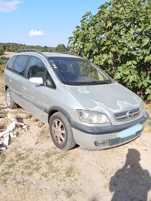Opel Zafira 1.6 gasolina
