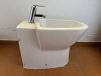 Bidé SANINDUSA compacto de ceramica tradicional branco