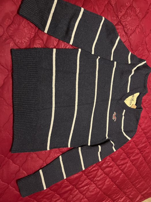 Светр чоловічий Hollister S