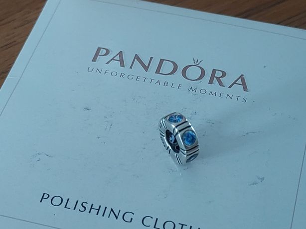 Pandora separator charms