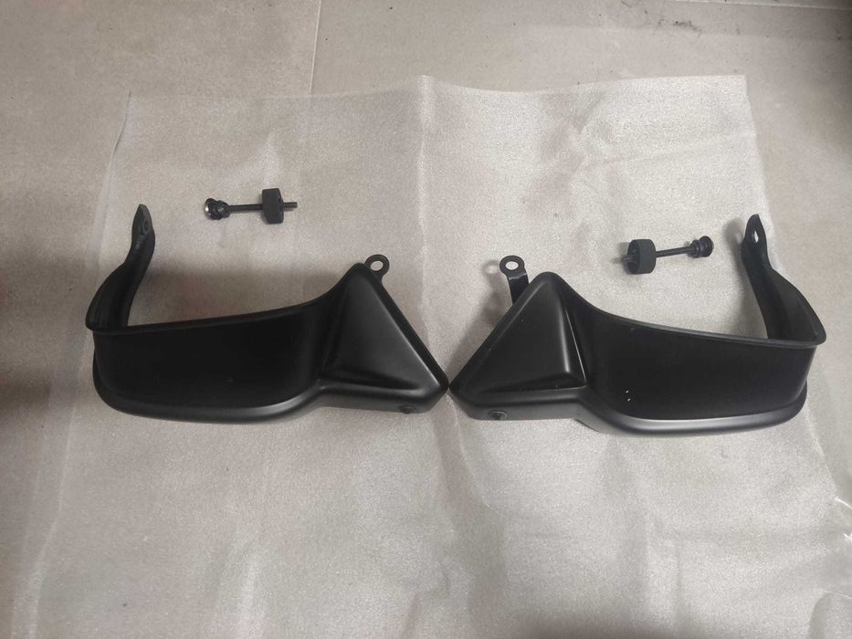 Guarda mãos Givi Honda NC750X